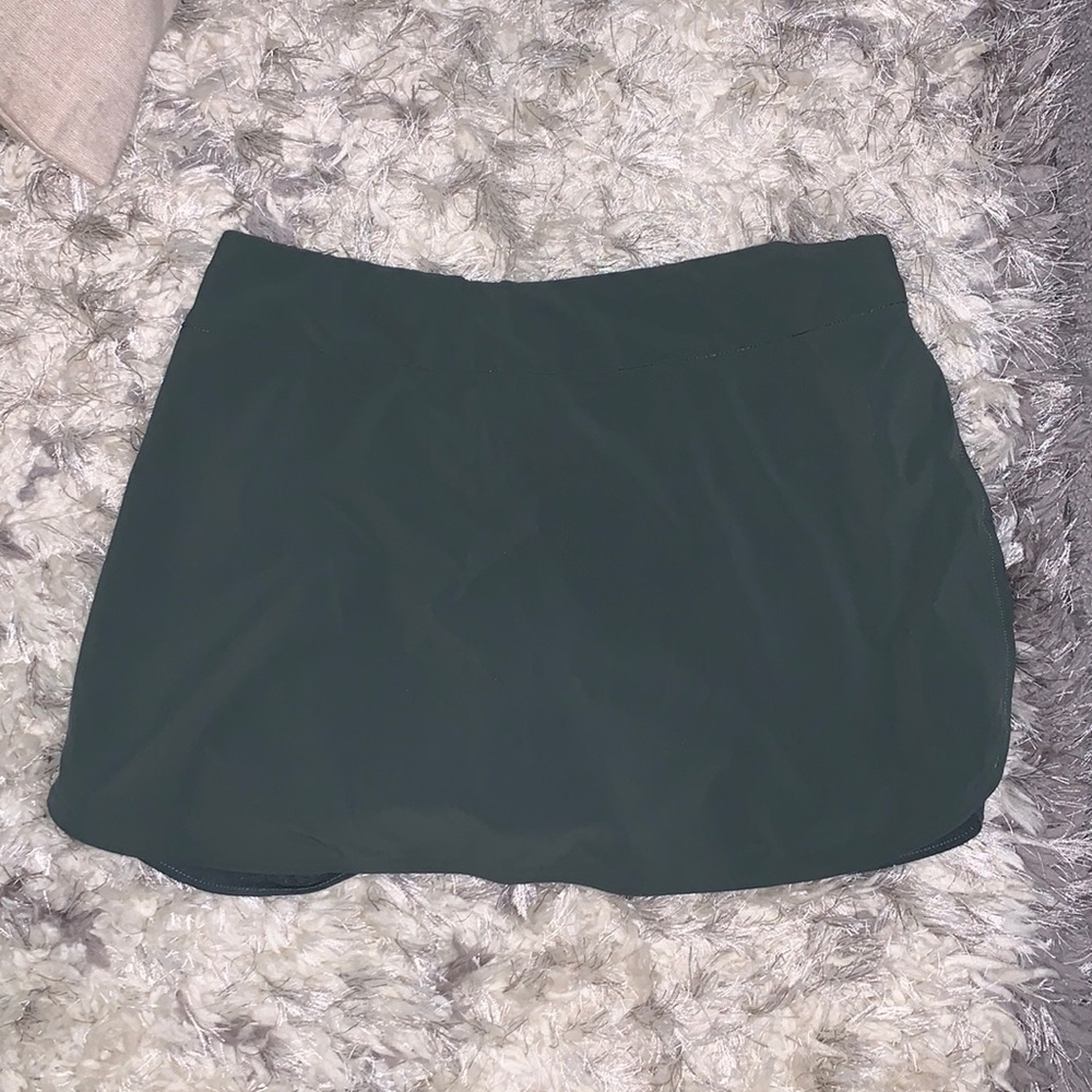OV skort size small!